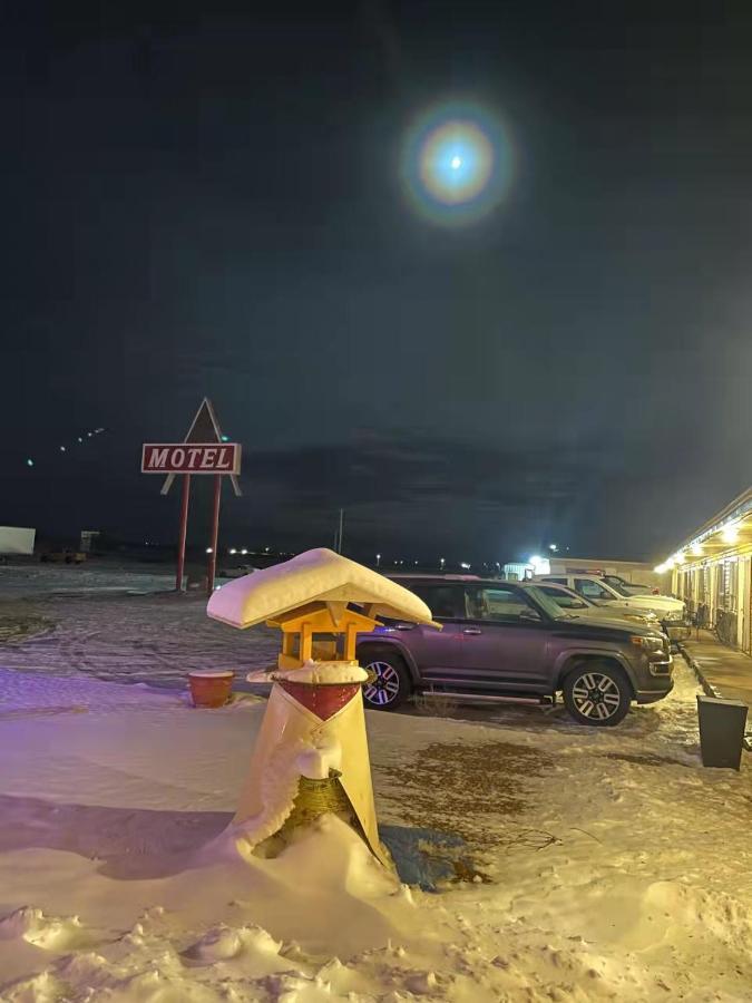 Dundurn Motel Экстерьер фото
