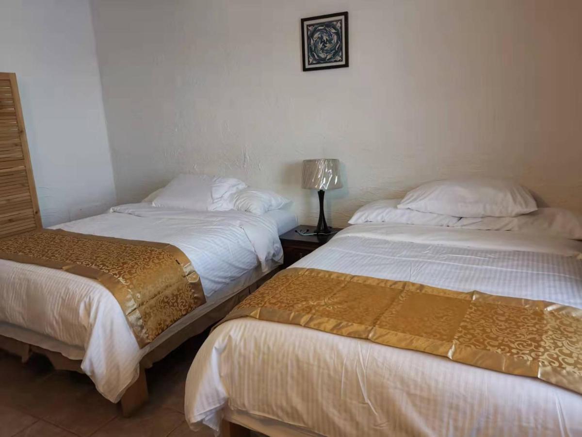 Dundurn Motel Экстерьер фото